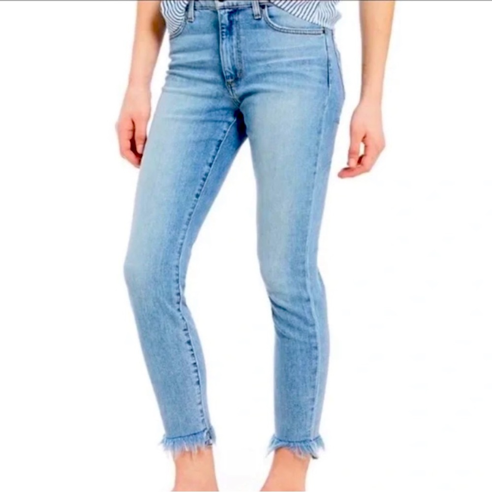Joe's Jeans - The Charlie High Rise Skinny Ankle - Light Wash - Raw Hem (26)